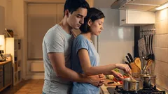 Dlaczego wydaje się być zdystansowany, a jednocześnie pozostaje blisko: oznaki troski bez zbędnych słów